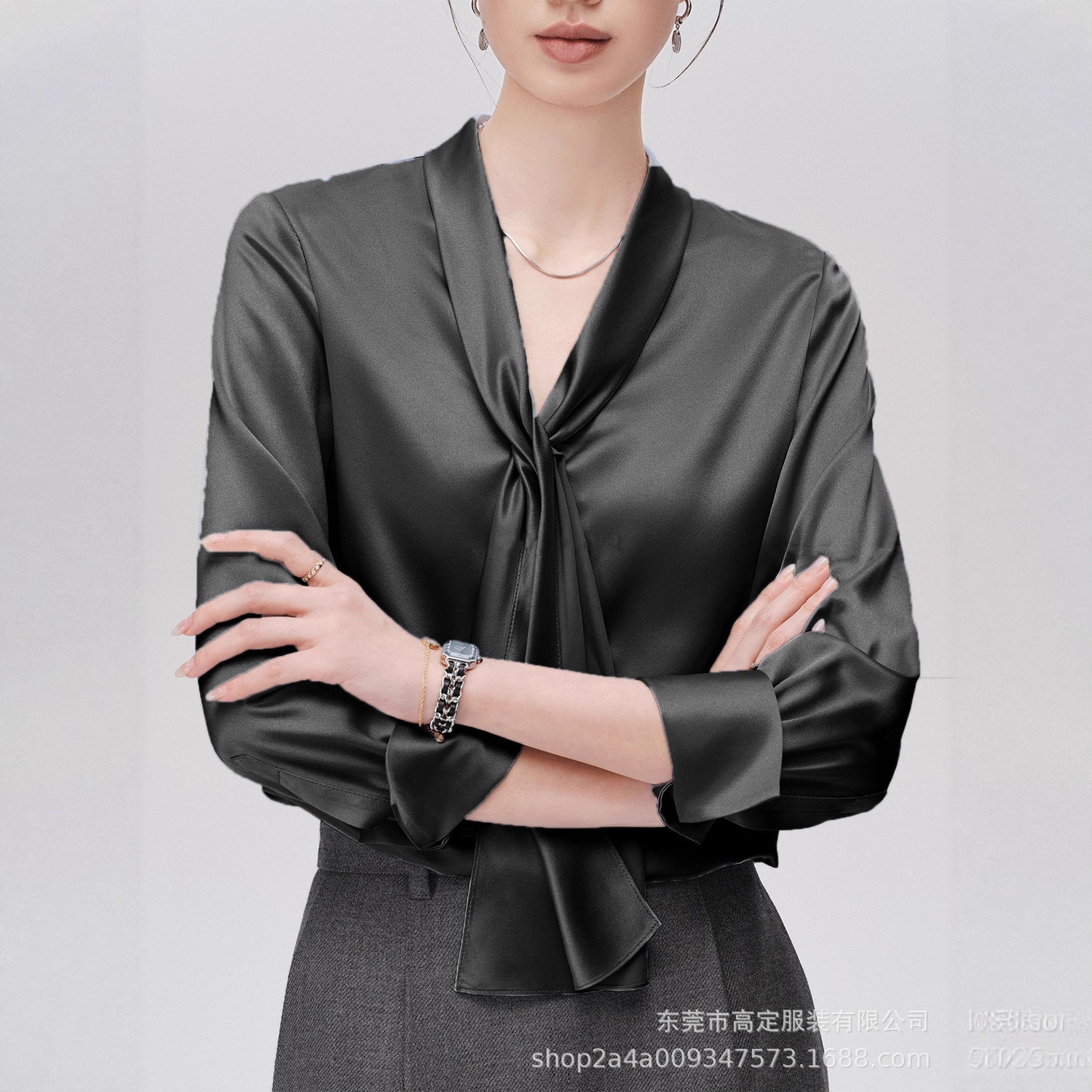 Haute couture imported acetic acid, heavy streamer, long-sleeved top, feminine gloss shirt, professional commuter dress, senior