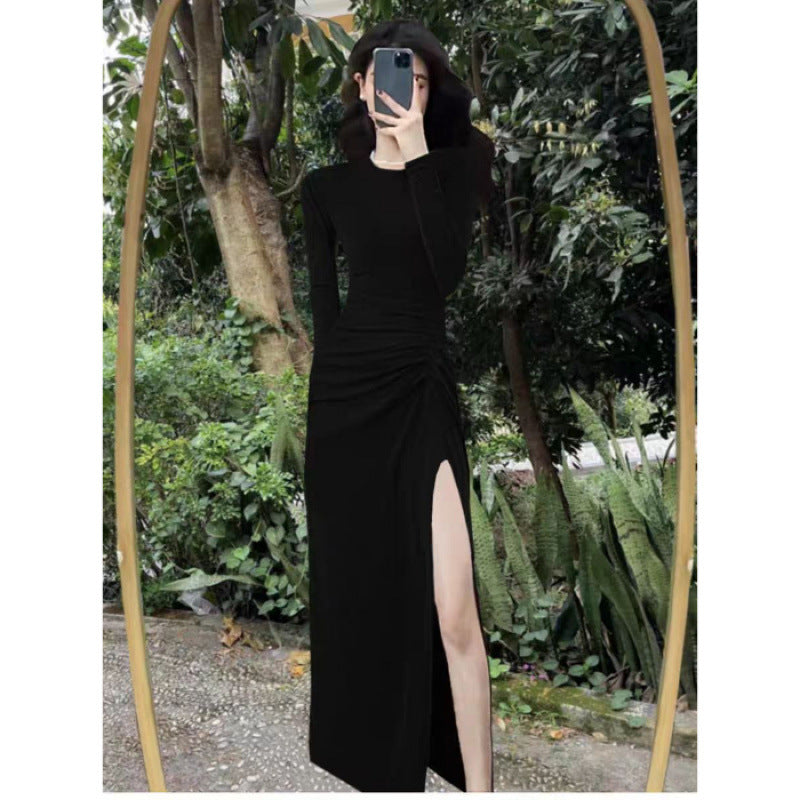 2025 autumn and winter new dress fashionable fried street royal sister wind high split fork pleated slim cover black dress