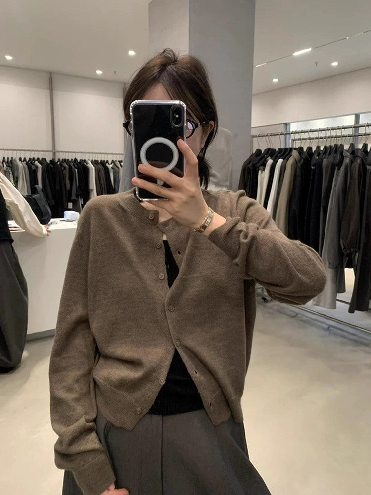 Premium Korean gray knitted cardigan women's spring and autumn temperament slim and thin outer cashmere sweater jacket top
