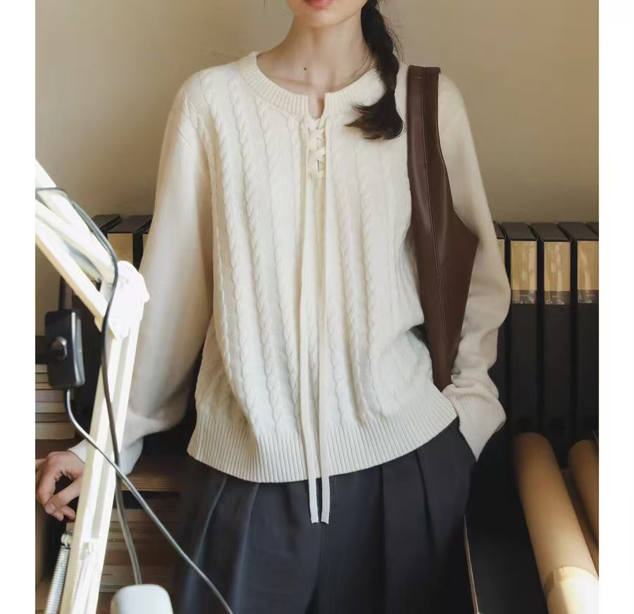 MELLIIY Spring 2025 New Commuter V-Neck Lace-up Merino Full Wool Cable Knit Sweater Woman