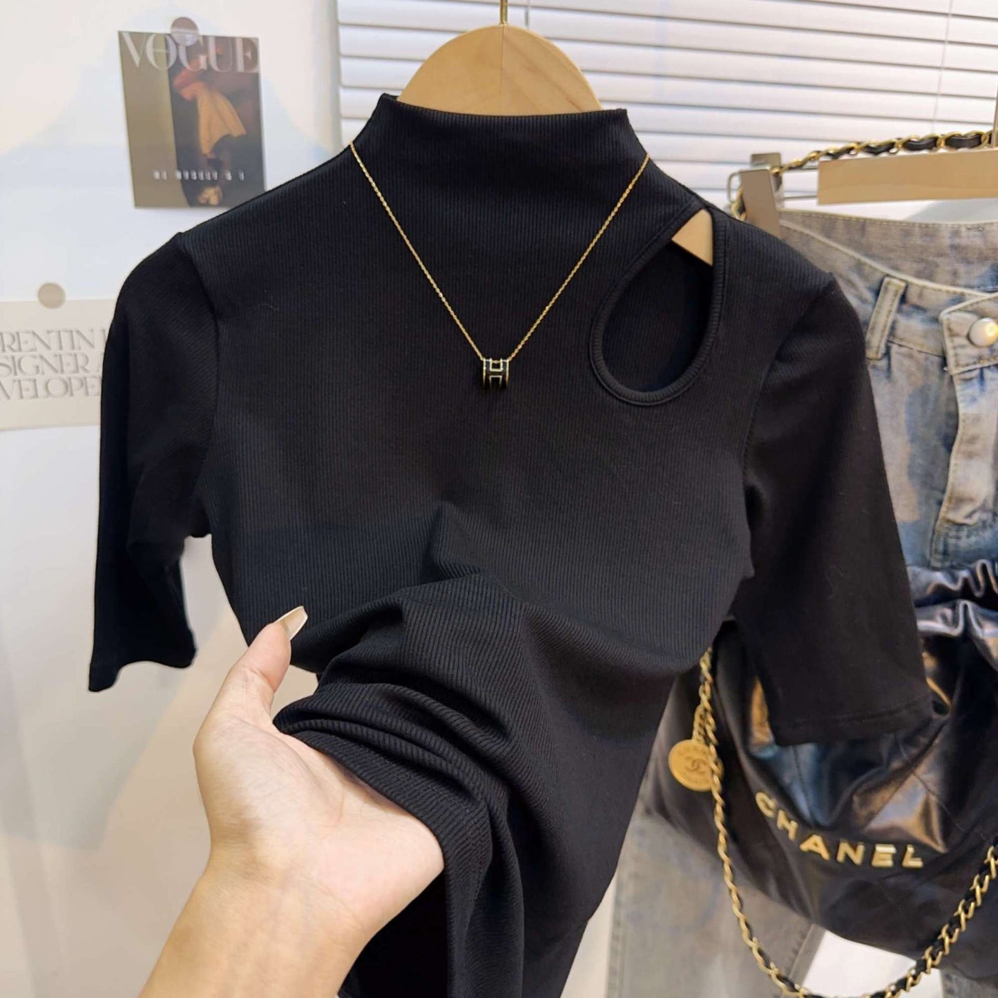 Semi-turtleneck medium-sleeved T-shirt for women's inner wear 2025 spring and summer new threaded hollow bottoming shirt personalized foreign style top