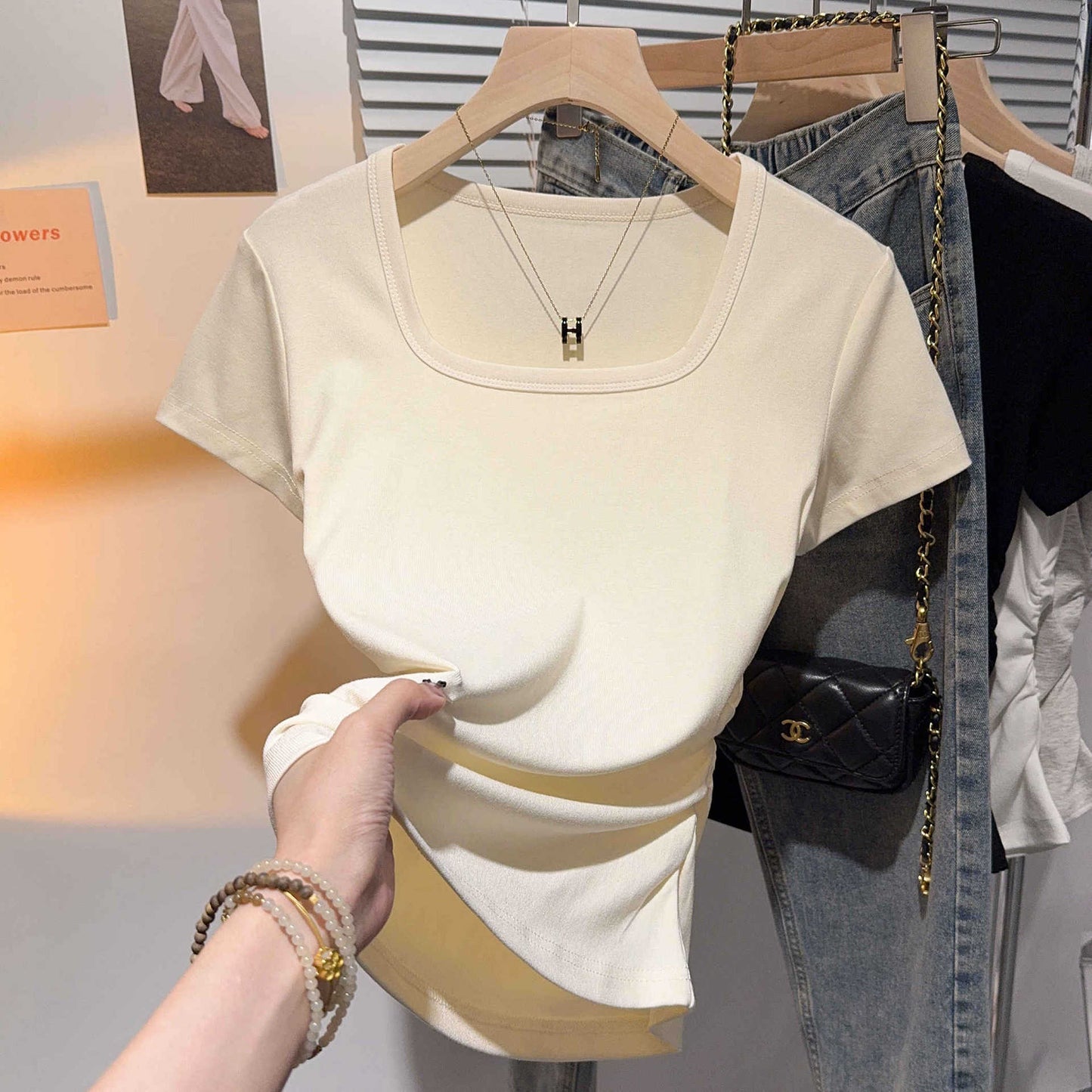 Square collar sweet girl short-sleeved T-shirt women's summer 2025 new waist pleated small fragrant slim-fitting and thin shoulder top