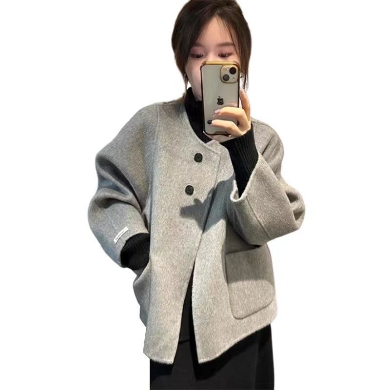 Hepburn woolen coat women's autumn and winter 2025 new small Korean high-end short woolen coat