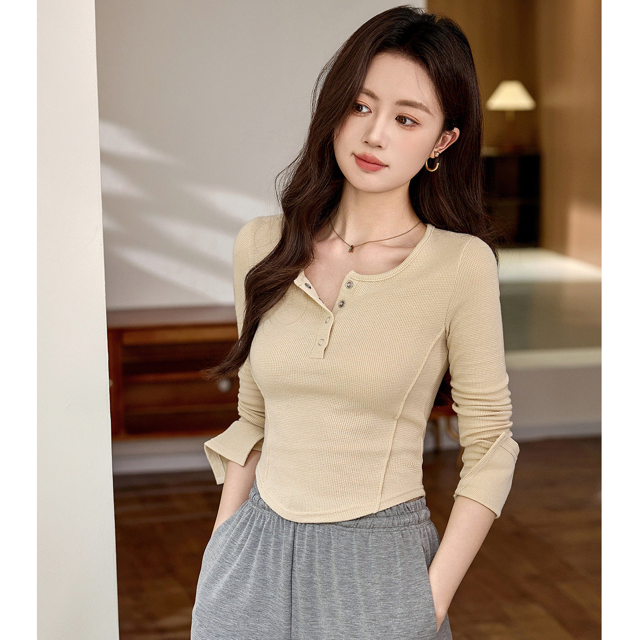#Selection of high-quality products #three-dimensional line curved long-sleeved T-shirt women's 2026 autumn new high-waisted short Spice Girl top