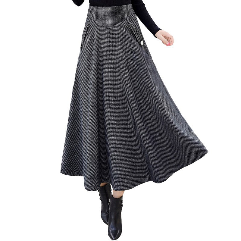 Real shot 2025 autumn new Korean version large size high waist thin plaid woolen skirt women's medium and long A-shaped skirt