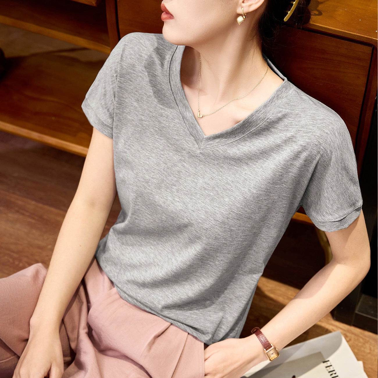 #Tencel lyocell cotton, Zhen quality #loose and thin white short-sleeved t-shirt women's summer new V-neck versatile top