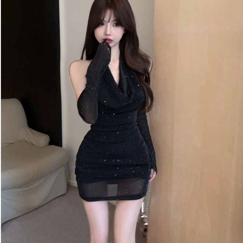 Amazon Sparkling Neck Halter Neck Dress Women's Spring and Summer Pleated Skinny Flesh Hips Spice Girls Short Skirt
