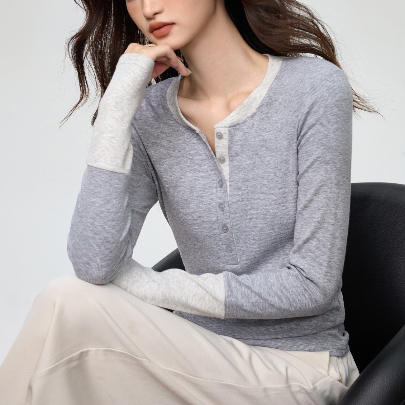 260G Youke silk, temperament new contrasting color fake two-piece crew neck button-down bottoming shirt long-sleeved T-shirt women's autumn top