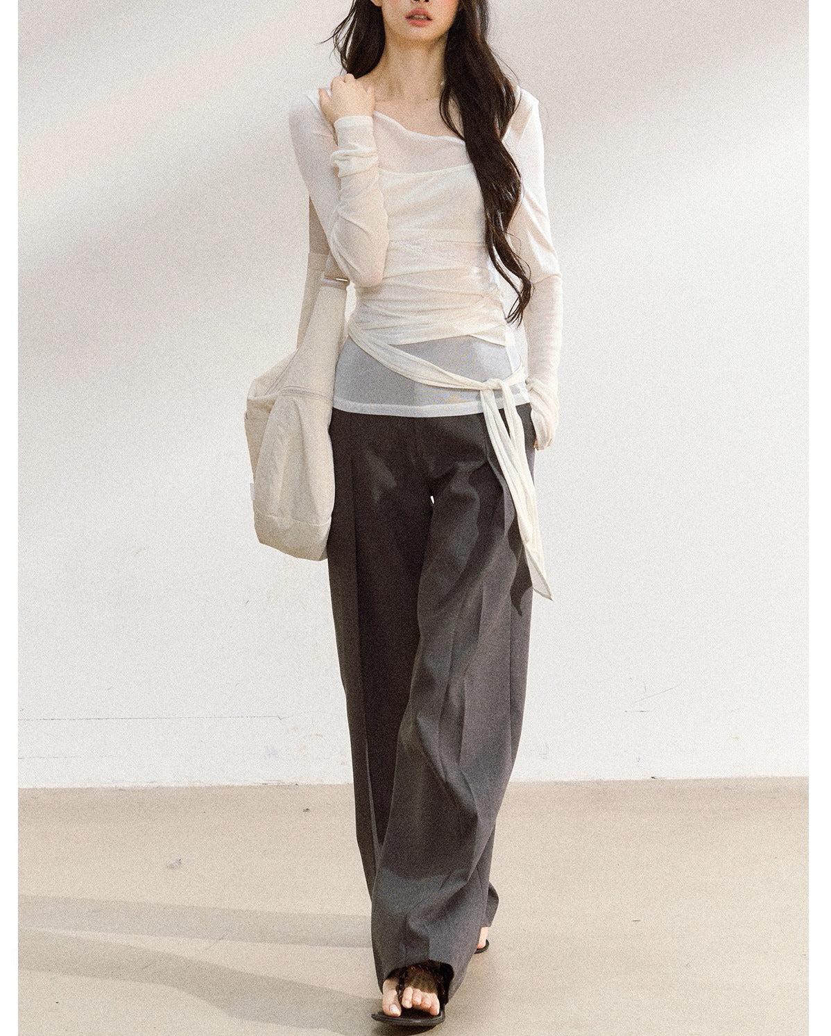 7Shiftii original design autumn new irregular long-sleeved sunscreen blouse women's loose and thin T-shirt top