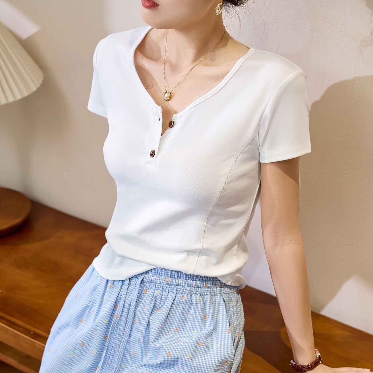#Combed pure cotton #Premium design sense V-neck short-sleeved T-shirt women's summer 2026 new retro button-up front shoulder top