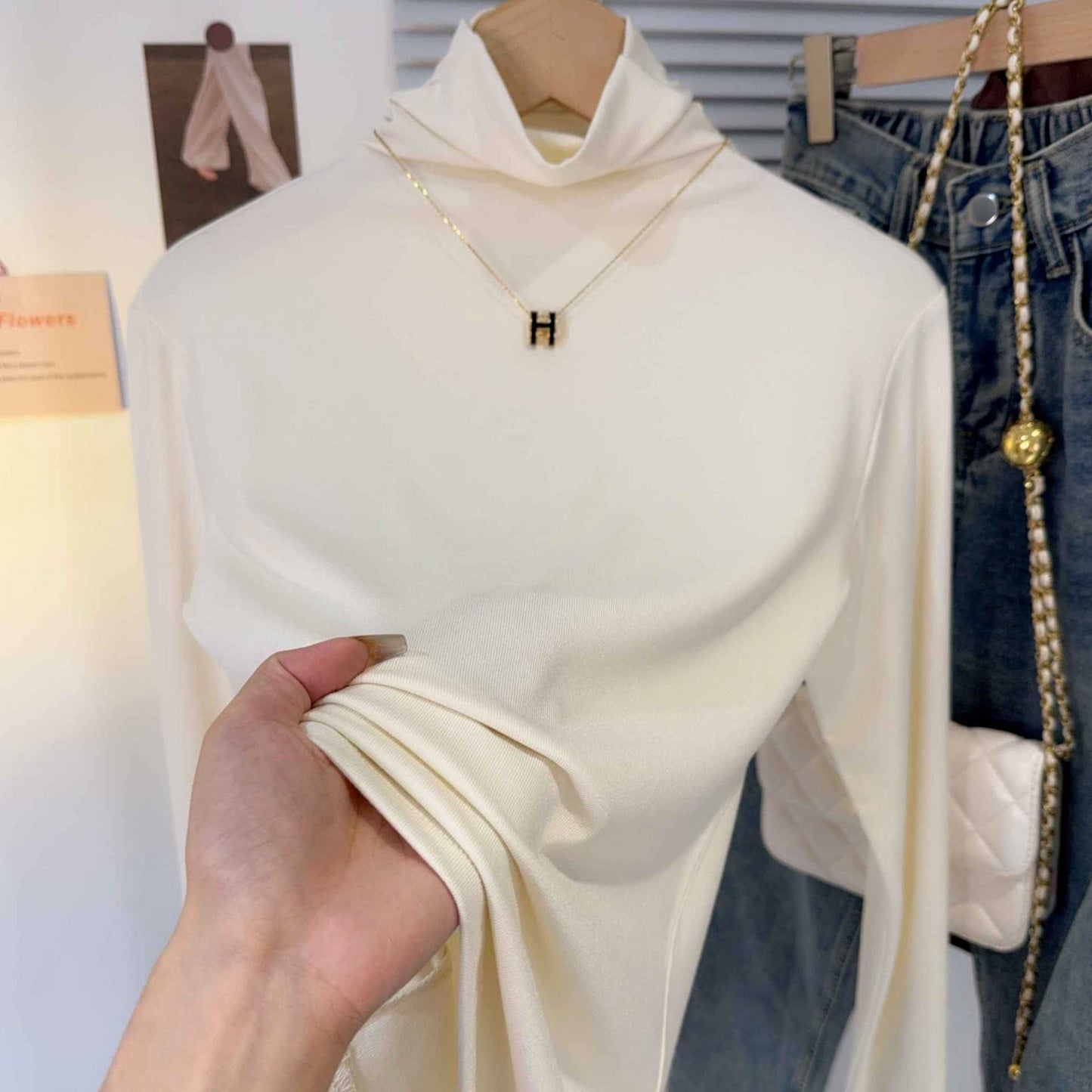 turtleneck apricot threaded bottoming shirt for women's autumn and winter 2025 new winter versatile warm slim-fit foreign style top