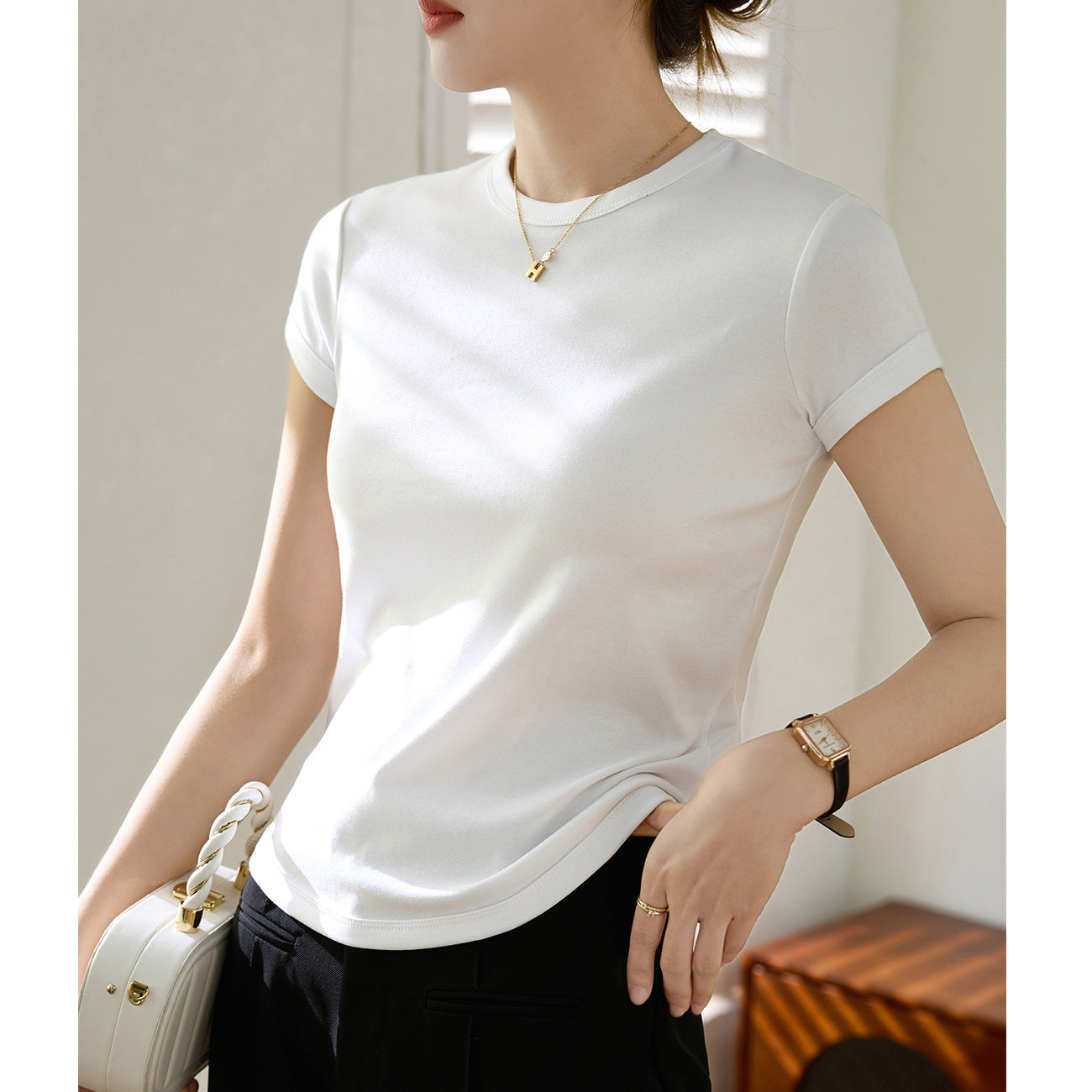 [High Quality] Selection of Pure Cotton Premium Short Sleeve T-Shirt Women's Summer 2026 New Curved Slim Top Bottom Shirt