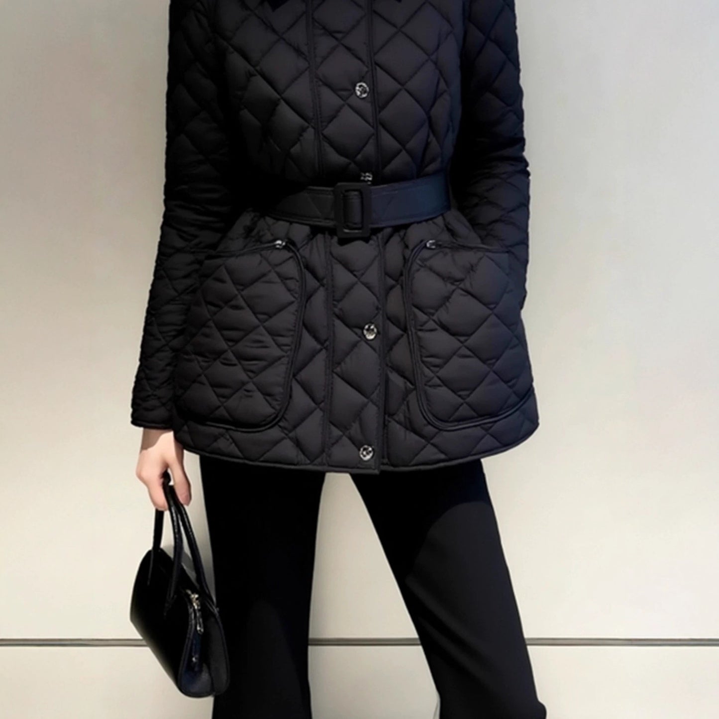 Winter cotton clothes women's 2025 new models are unique, super good-looking, waist temperament, small fragrance, black cotton-padded rhombus jacket