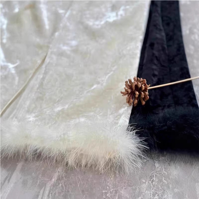 High-end black velvet skirt for women's 2025 autumn and winter new slim-fitting and thin velvet-covered straight hip-wrapped skirt