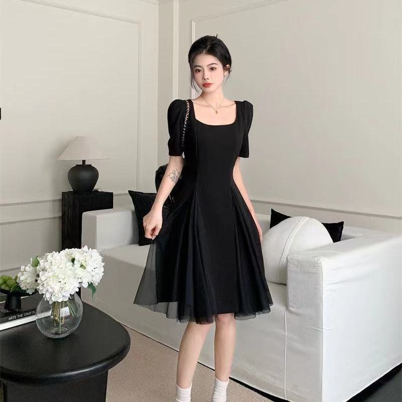 Large size belly covering irregular mesh Hepburn style long dress female summer fat sister retro thin square neck small black dress
