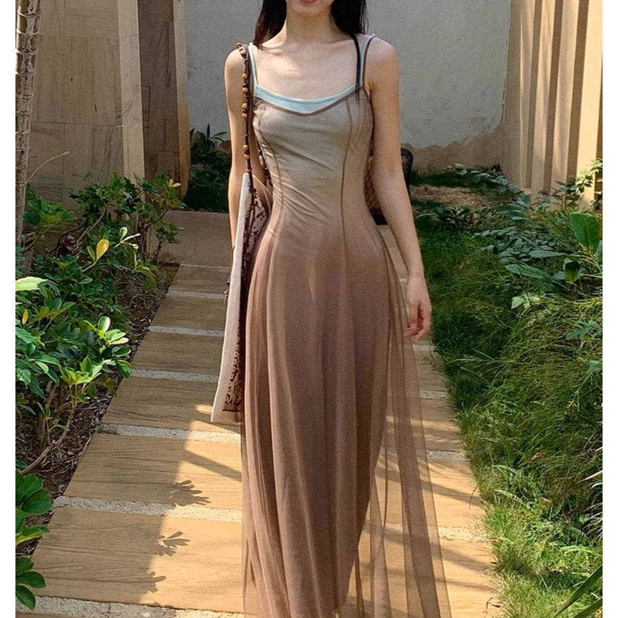 OAKMO/"I am my spring" ice feeling spring thin gradual change mesh vacation dress skirt