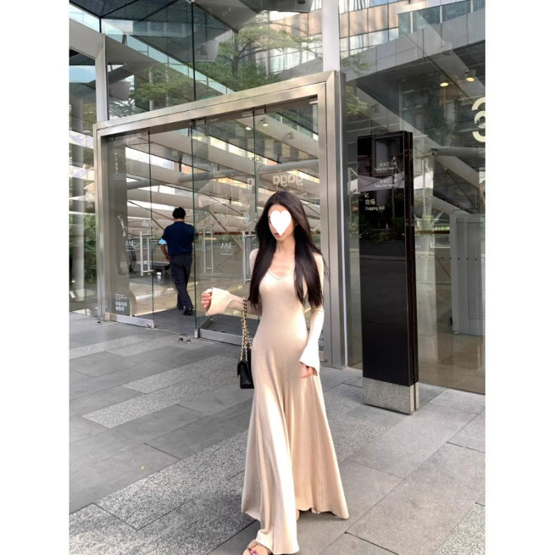 Small man, high-end black dress, Spice girl, pure desire style, autumn and winter coat, bottom dress inside