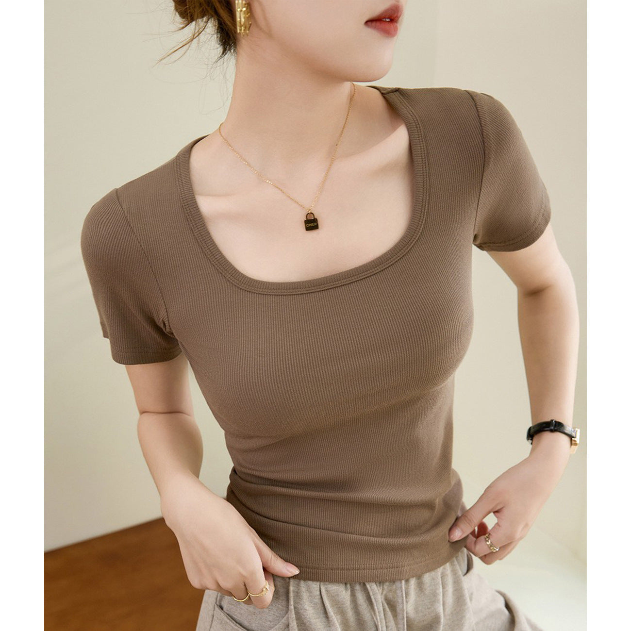 [Use good materials] High elastic threaded cotton 2026 summer new versatile T-shirt women's short-sleeved top square neck bottoming shirt