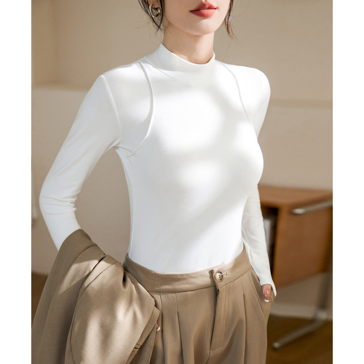 Three-dimensional line polished thin velvet threaded cotton bottoming shirt women's autumn and winter new thin long-sleeved T-shirt versatile top