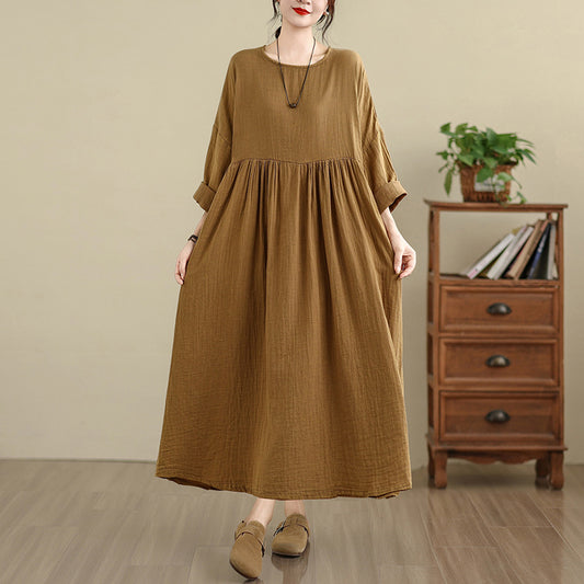 The real shot will be in the autumn of 2025. The new long-sleeved large size can wear 150kg of retro thickened long dress cotton and linen dress for women.
