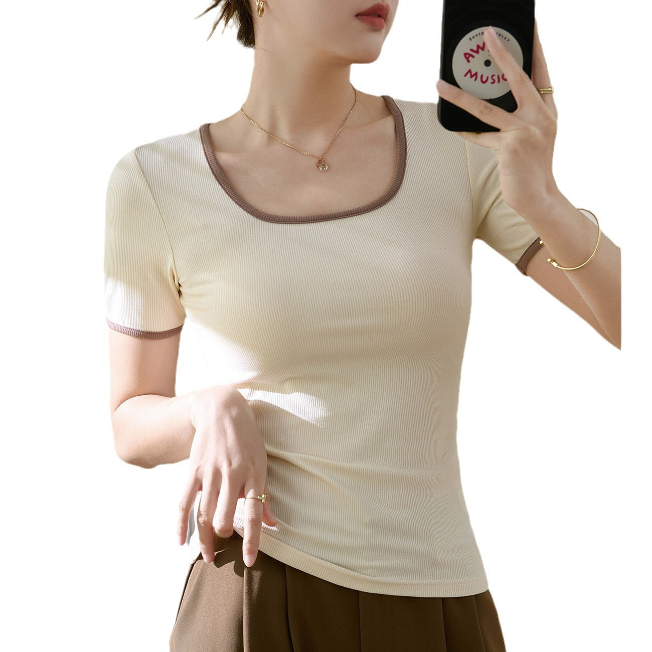 [Use good materials] High elastic threaded cotton square neck T-shirt women's short sleeve 2026 new retro color matching tight bottoming shirt