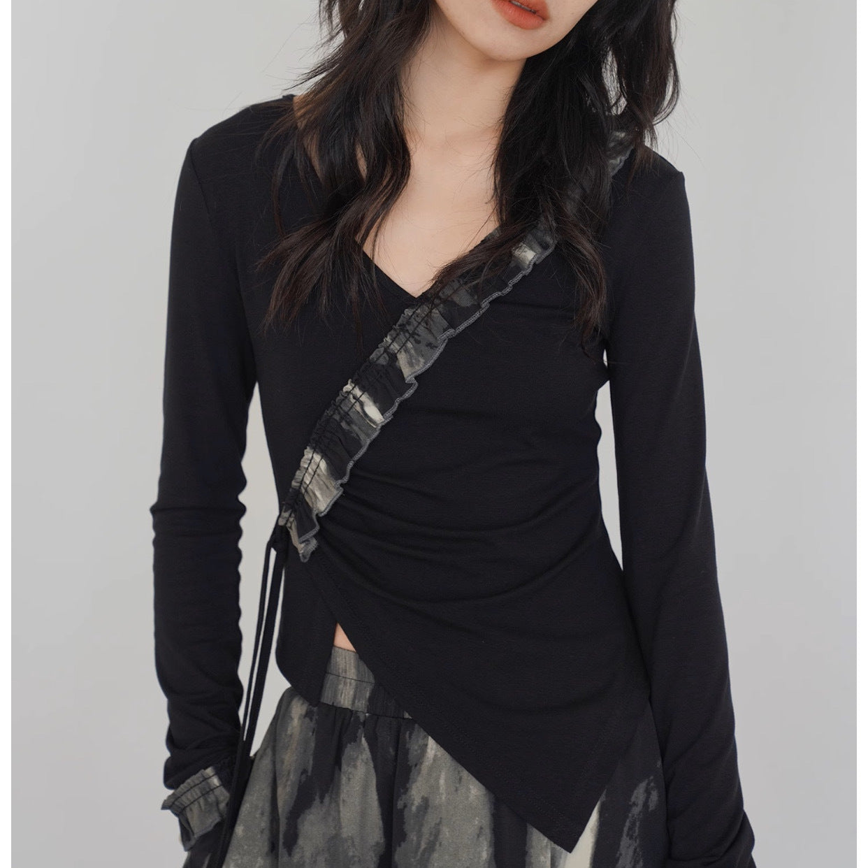 EM August, new Chinese tie-dye loose skirt women's autumn new French two-piece top skirt set