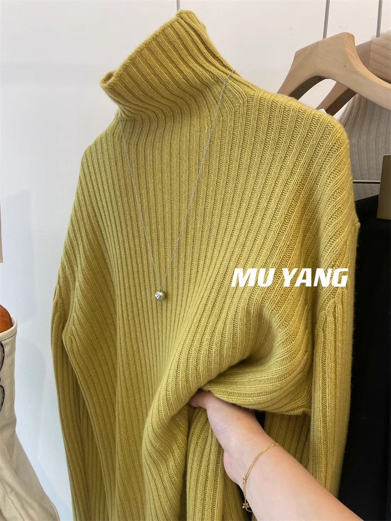 MUYANGA all-wool C-position turtleneck sweater! Thickened pit strips look thin and loose in winter, with a bottomed shirt for women