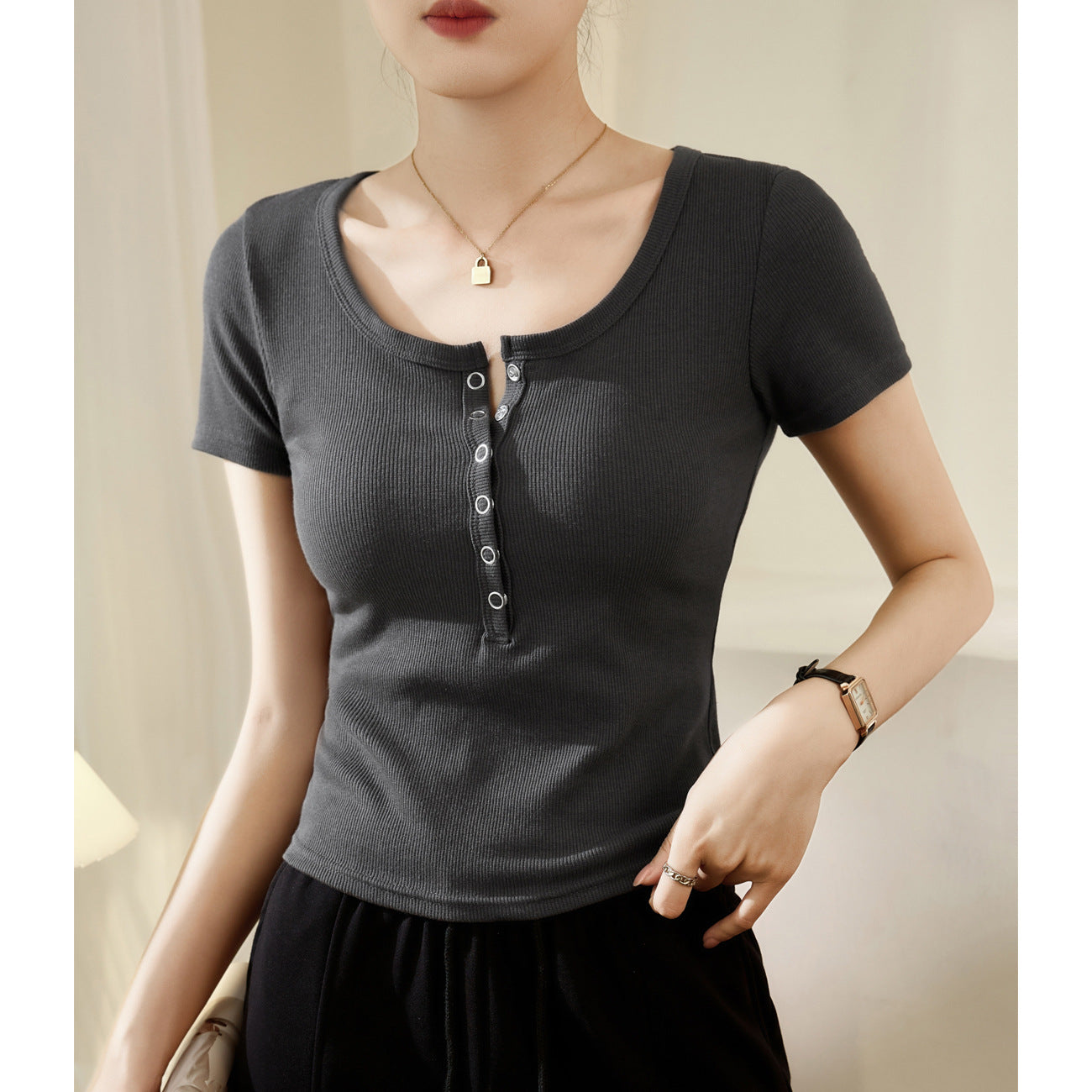 Use good materials% high-end hidden button short-sleeved T-shirt women's summer threaded cotton 2026 new slim-fitting and thin versatile bottoming shirt