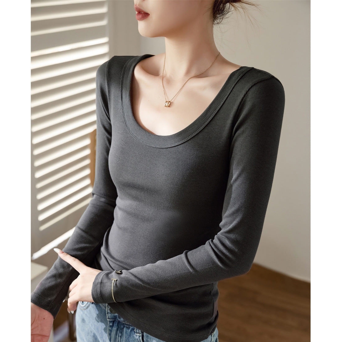 Fearless Goods Biyou cotton threaded u-neck long-sleeved T-shirt women's 2026 autumn and winter new slim-fitting and thin top bottoming shirt Korea