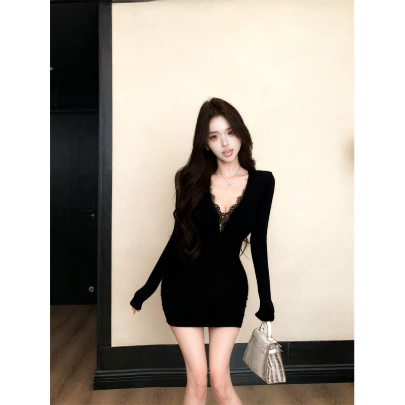 Pure desire pleated V-neck long-sleeved dress women's autumn lace splicing tight hip skirt short skirt