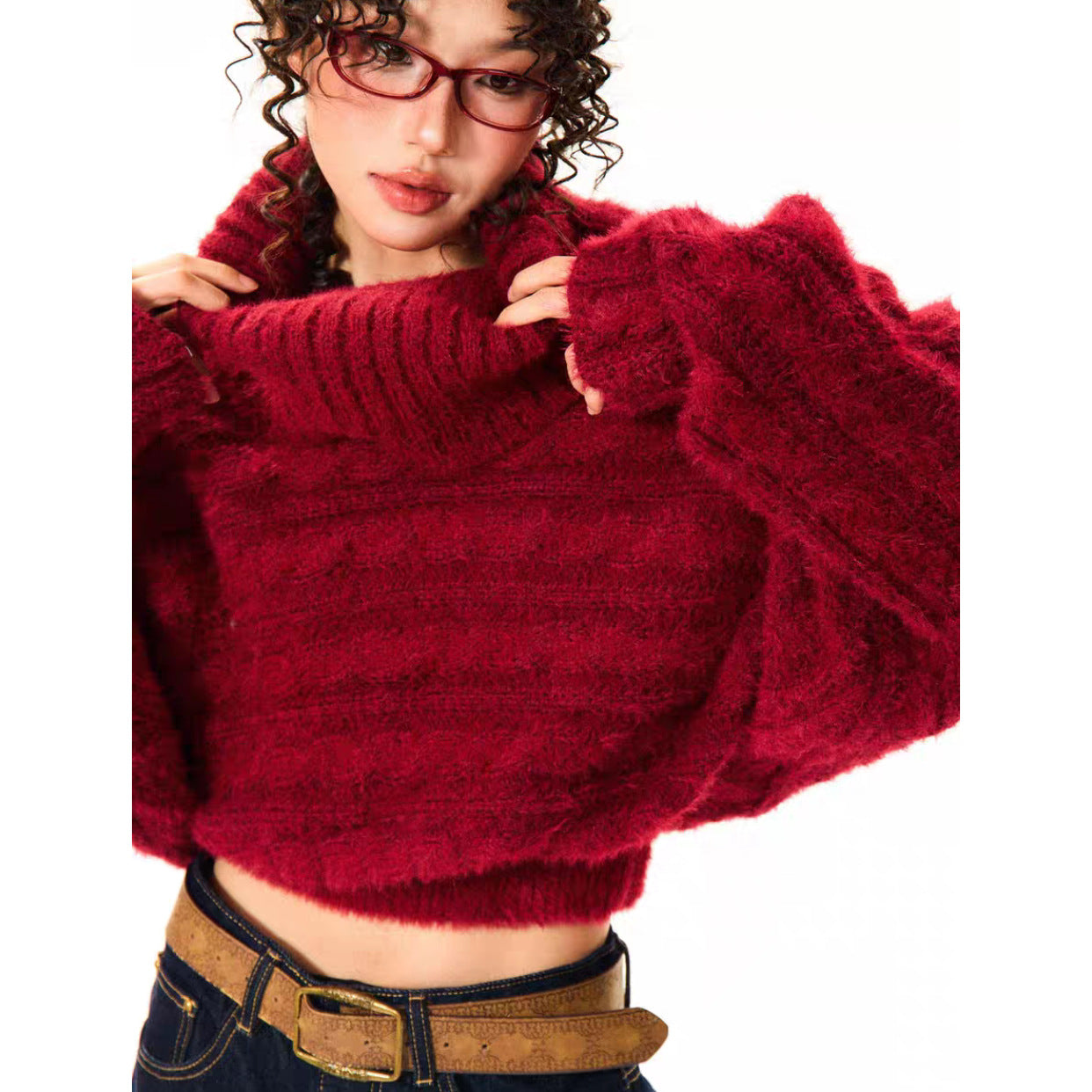 YOUNG Ankola Red Atmosphere Red Sweater Women's Winter Retro Spice Girl Short Shoulder Top