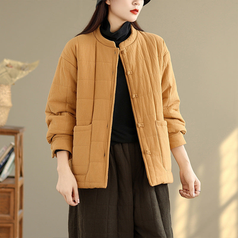 In the winter of 2025, the new padded jacket padded clothing is literary, loose and casual, personalized women's short padded clothing women