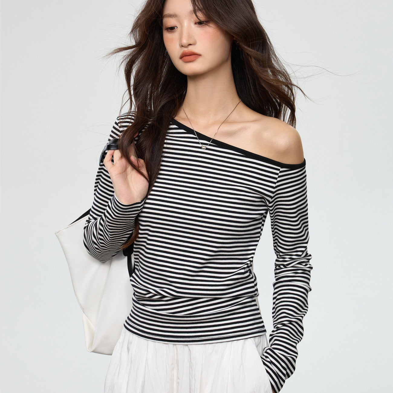 pure cotton, black and white striped t-shirt women's long-sleeved one-word collar slanted shoulder 2026 autumn new slim-fitting and thin Spice Girl top