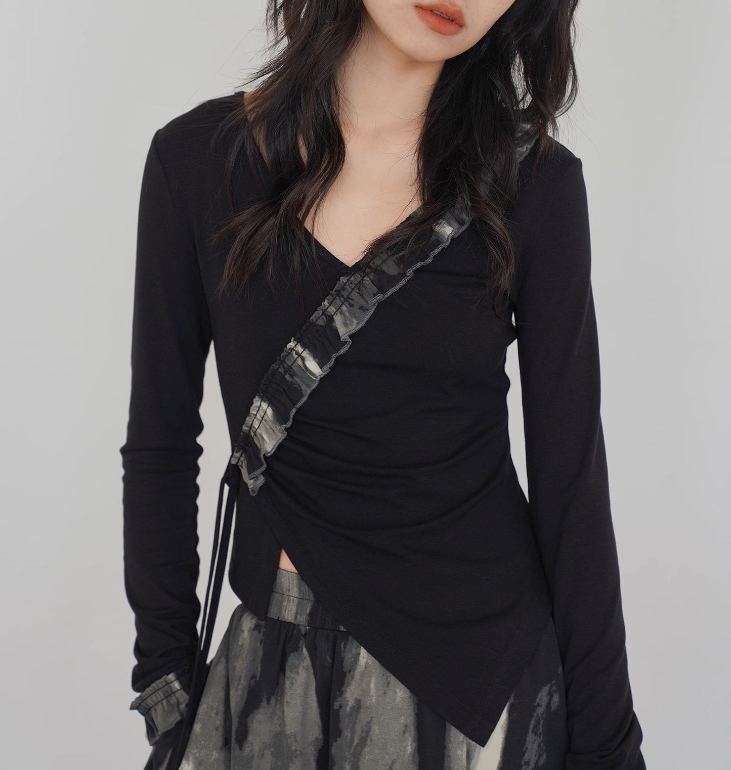 EM August, new Chinese tie-dye loose skirt women's autumn new French two-piece top skirt set