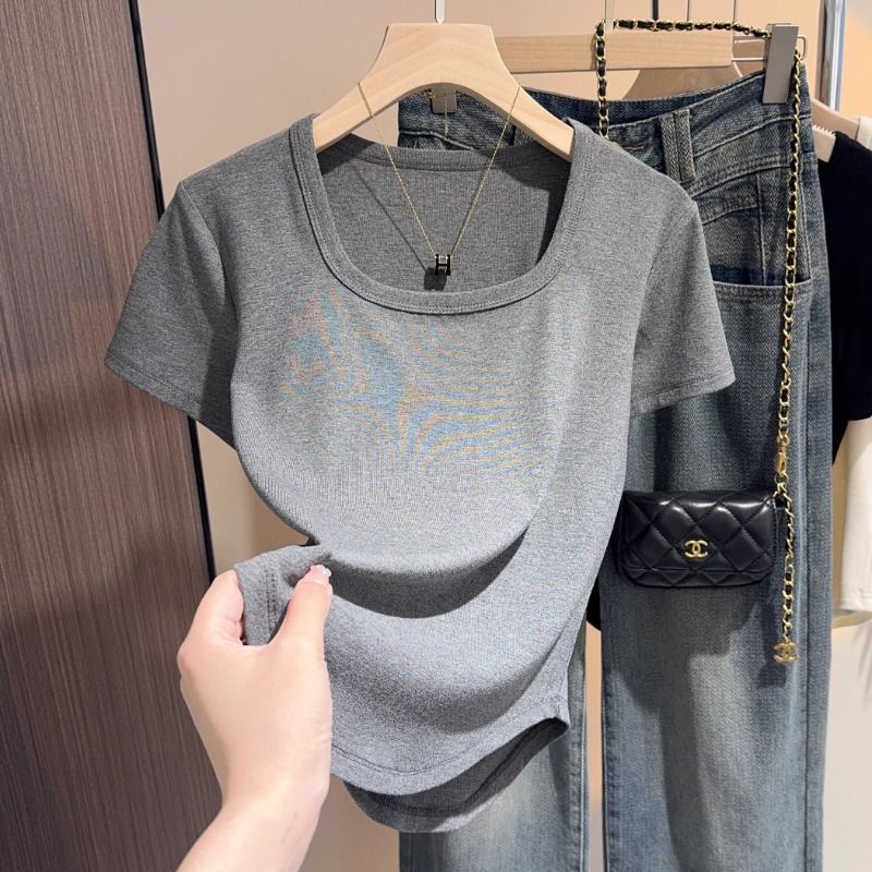 White square-neck T-shirt women's short-sleeved 2025 summer new sweet age-reducing high-end slim-fitting low-neck top