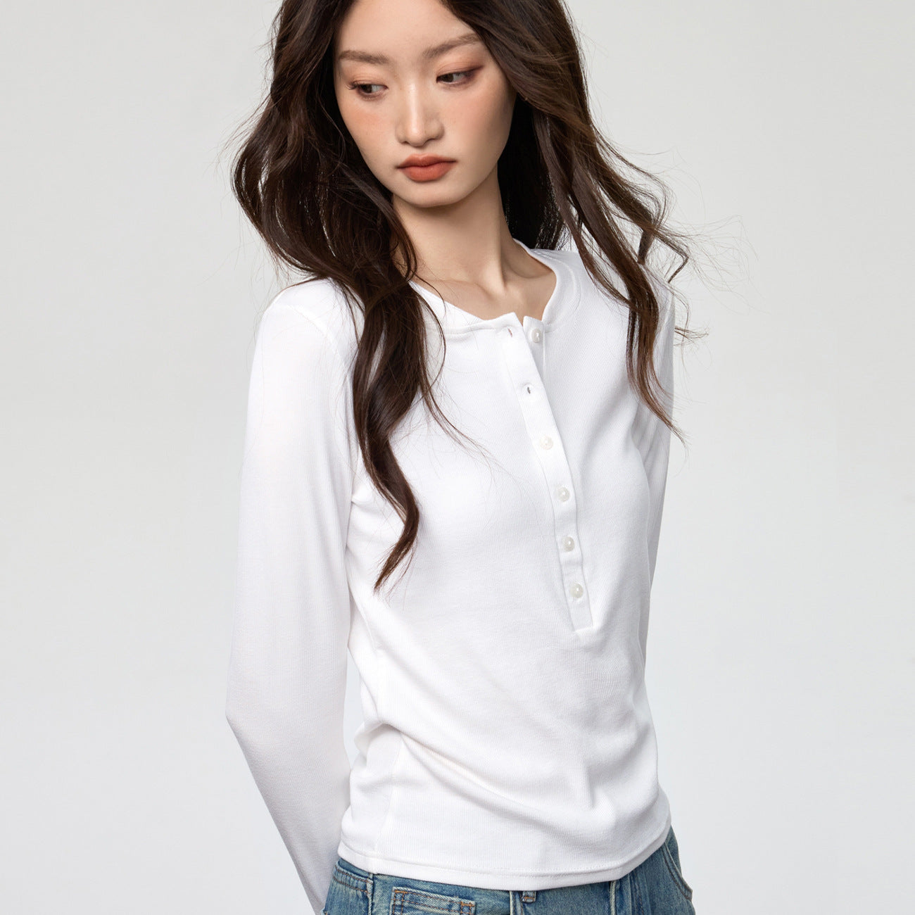 260g优可丝 亨利领气质新款秋装纽扣长袖T恤女修身显瘦上衣打底衫