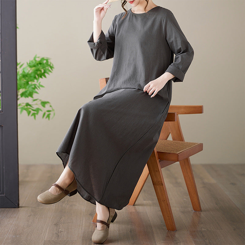 The real shot will be in the autumn of 2025. The new foreign trade cotton and linen printing loose large size long sleeve fat MM plus fat plus large dress.