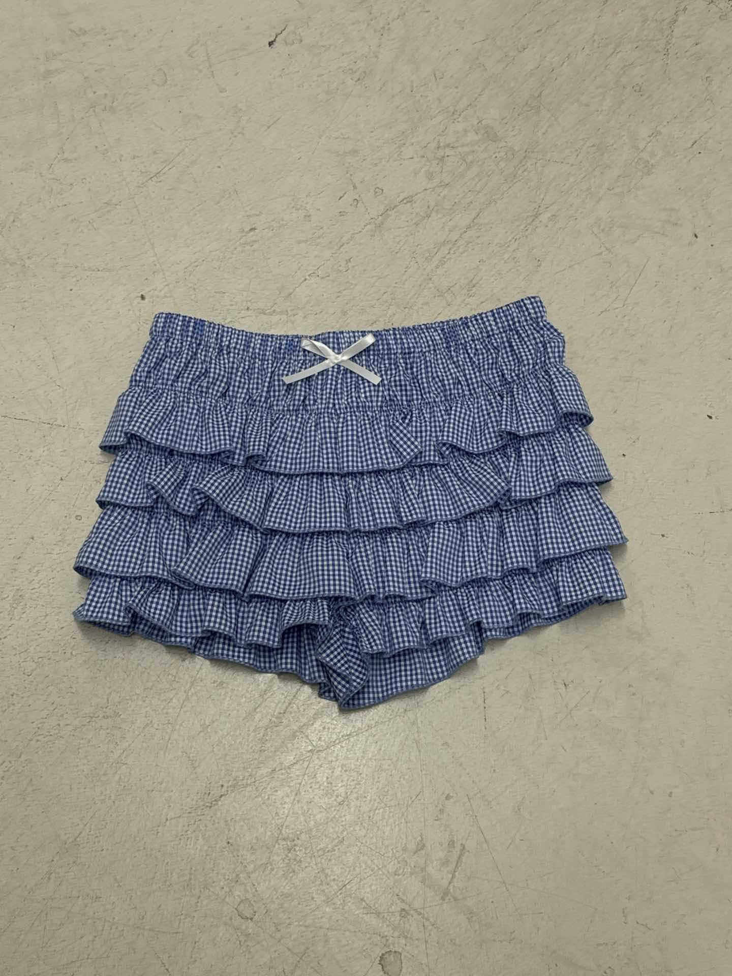 Pure desire style girl age reduction multi-layer cake culottes bow low waist elastic band thin hip lift casual shorts