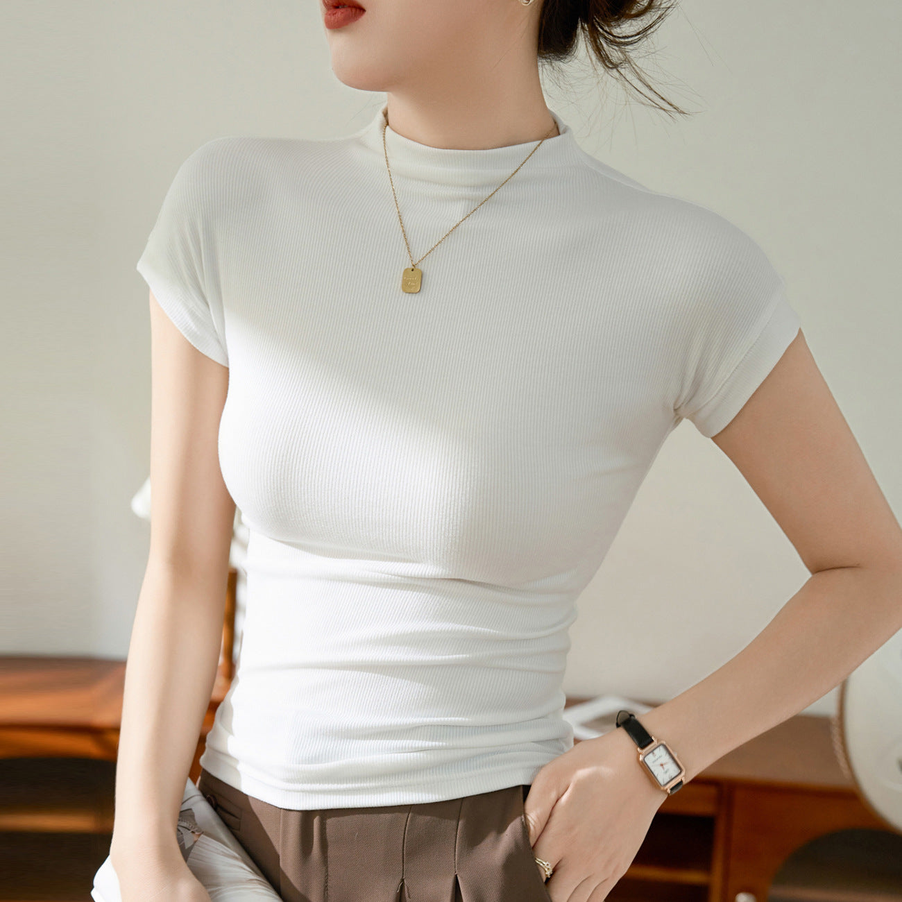 [High quality] Semi-turtleneck tight T-shirt women's summer shoulder-plugged short-sleeved 2026 new thin stand-up collar bottoming shirt