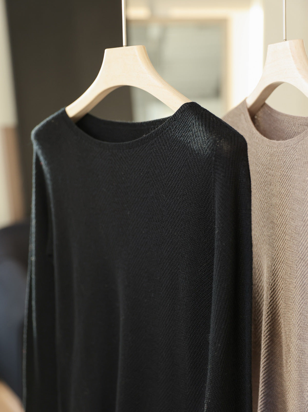 Machine washable 60 ultra-fine worsted full wool sweaters with fish bone pattern and thin seamless long-sleeved knitted sweaters and tops for women's autumn and winter