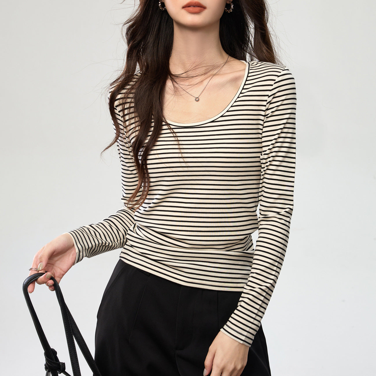 260G Tencel Lyocell Striped Bottom Shirt Women's Long Sleeve T-Shirt 2026 Autumn New Big U-Neck Versatile Shoulder Top