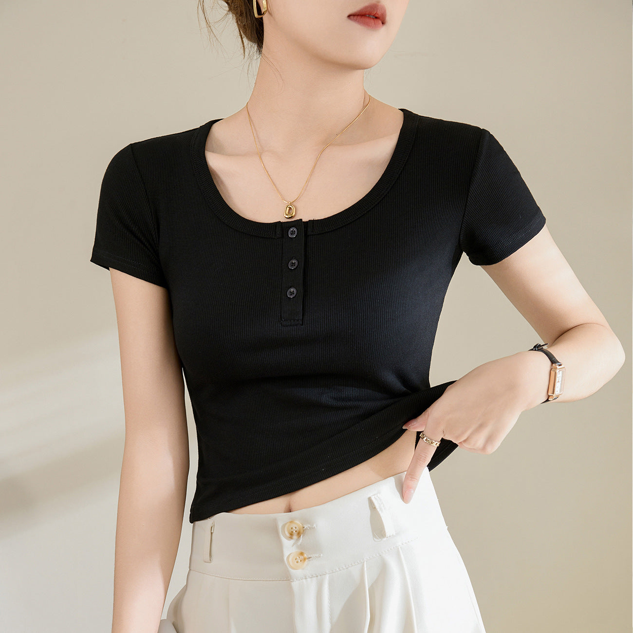 [Use good materials] High-waisted short T-shirt women's summer 2026 new button-up U-neck short-sleeved top threaded cotton bottoming shirt