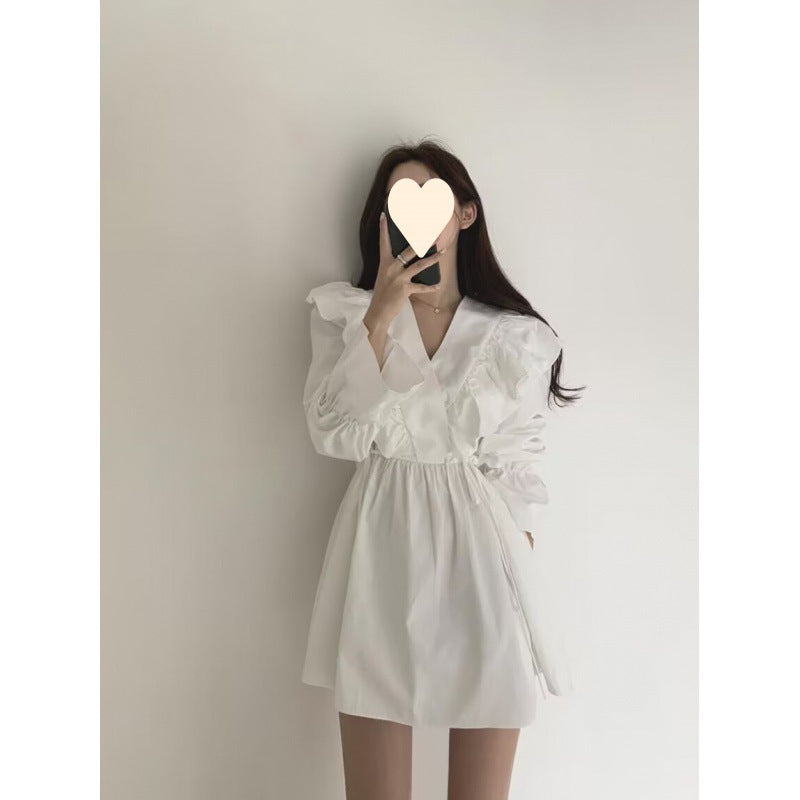 2025 new early autumn retro V-neck crossed ruffle edge lace-up waist horn sleeve short small dress