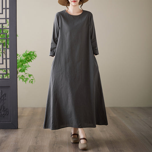 The real shot will be in the autumn of 2025. The new foreign trade cotton and linen printing loose large size long sleeve fat MM plus fat plus large dress.