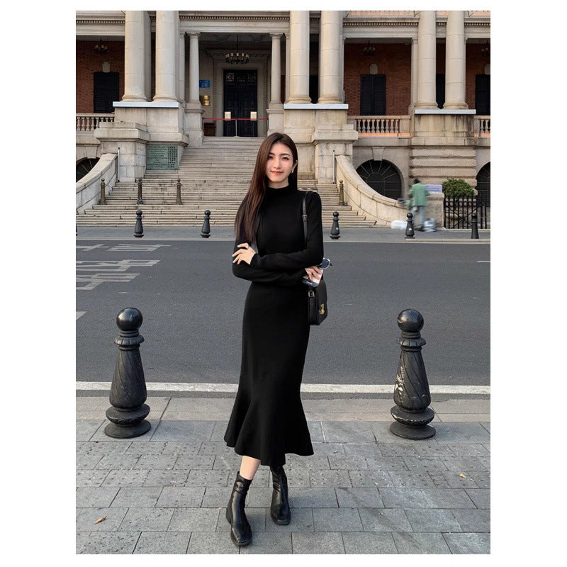 Autumn and winter with coats, high-end slimming, semi-turtleneck black dress, Hepburn style with temperament mermaid skirt