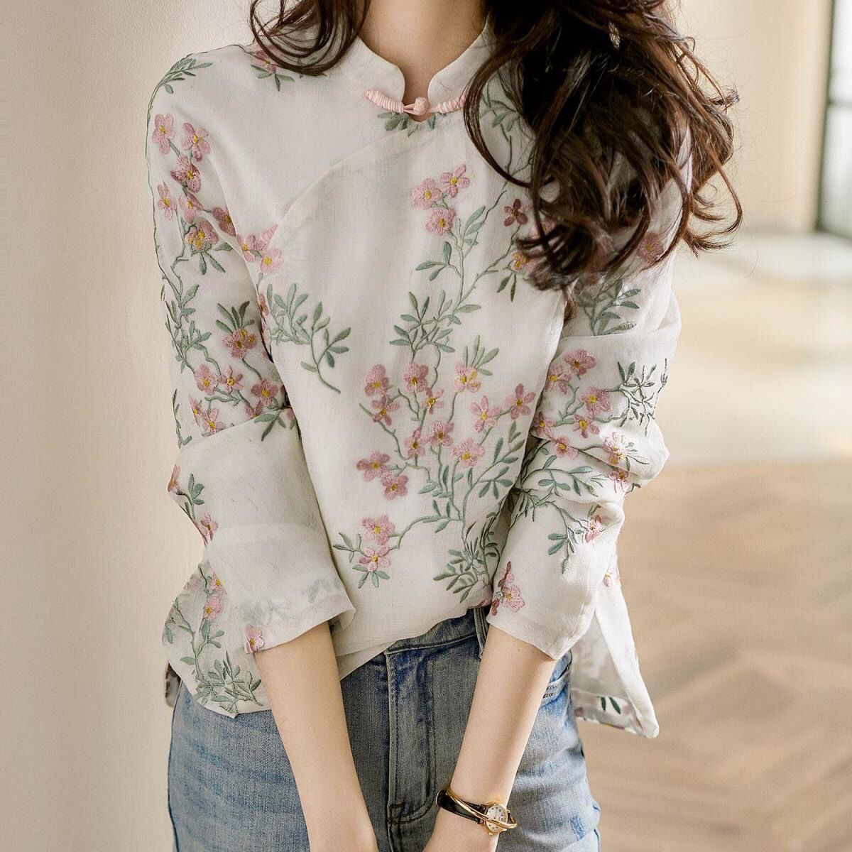 2025 Spring New Chinese Improved Cheongsam Top Peach Blossom Shirt Retro Button Long Sleeve Printed Shirt Women's 7052