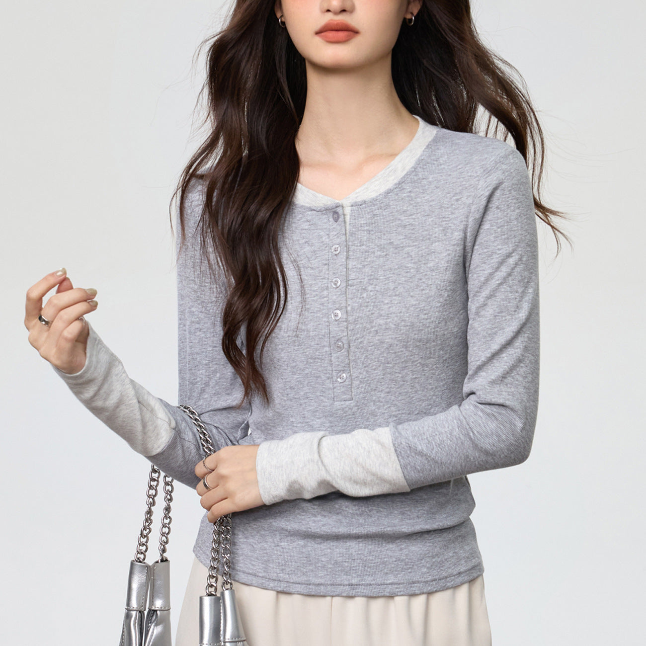 260G Youke silk, temperament new contrasting color fake two-piece crew neck button-down bottoming shirt long-sleeved T-shirt women's autumn top