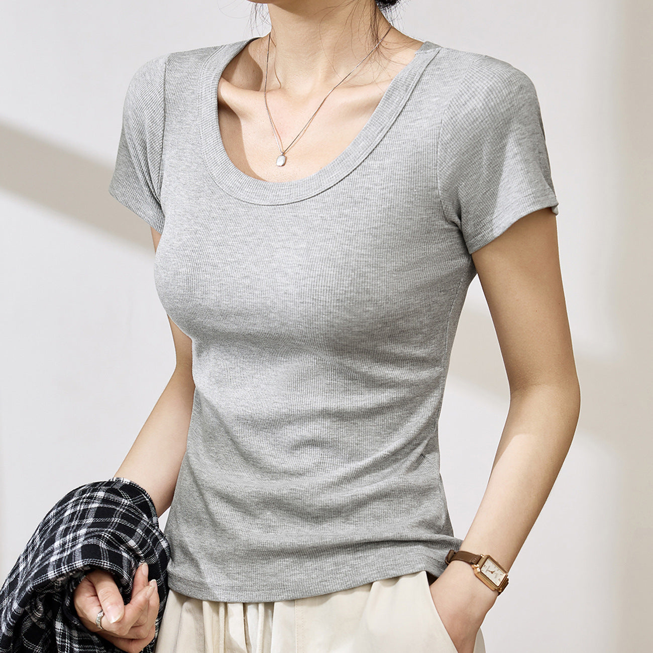 High elastic threaded cotton U-neck T-shirt women's short-sleeved 2026 summer new thin high-end versatile top front shoulder bottoming shirt