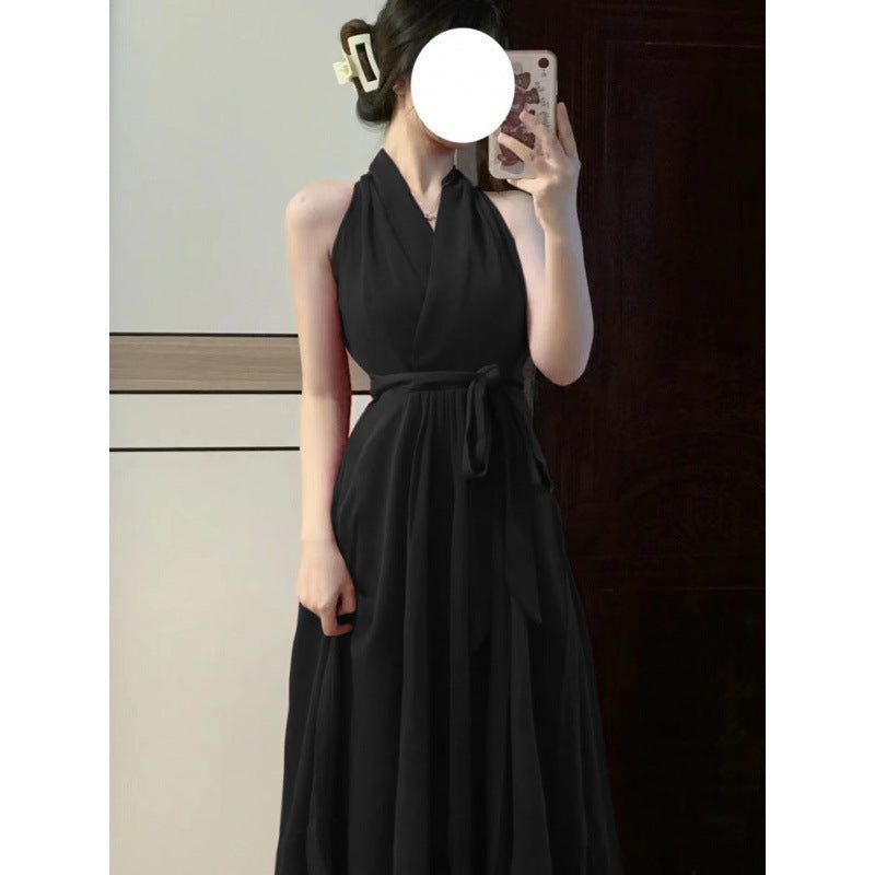 Pure desire wind red neck dress women's 2026 early spring new a-word royal sister waist strap slim dress