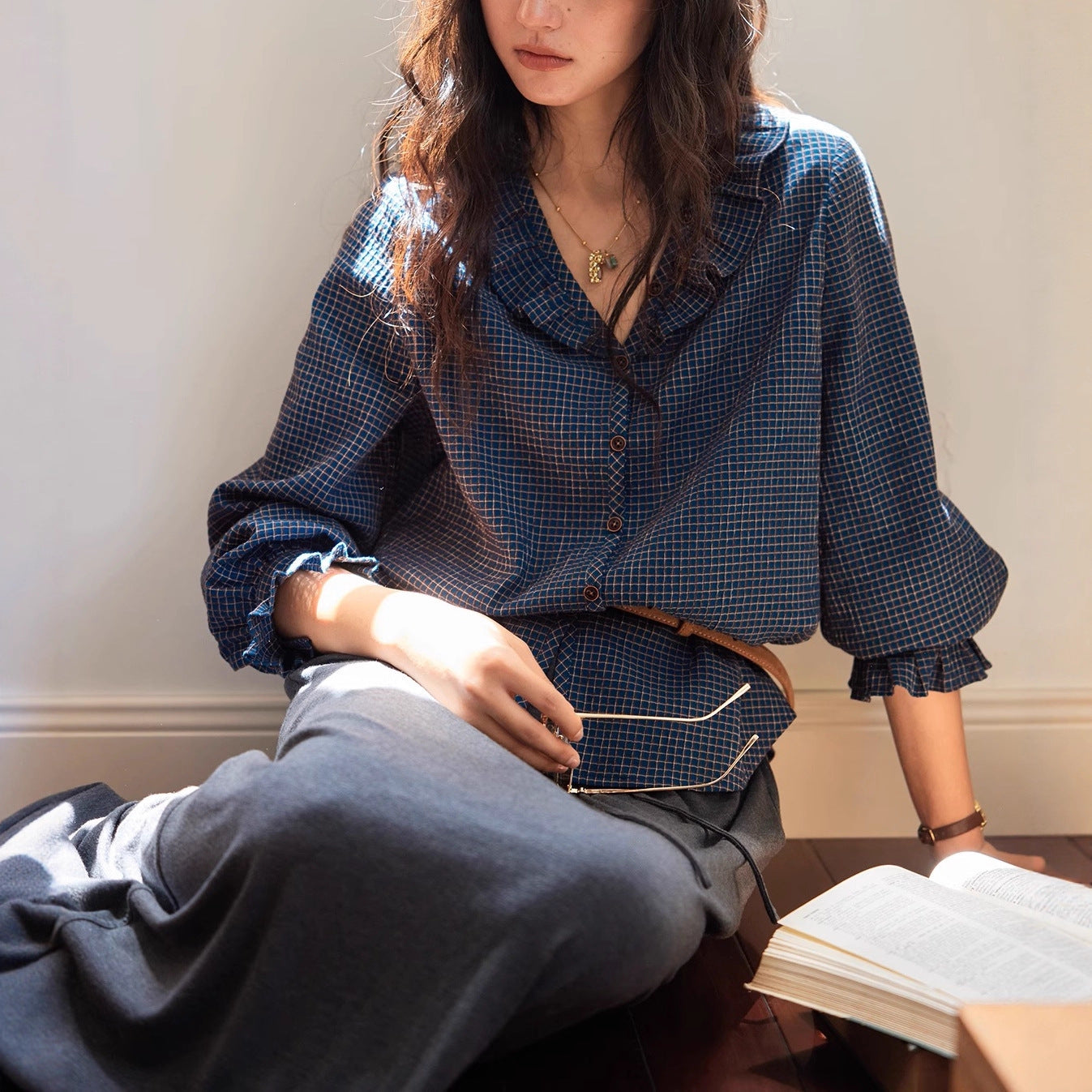 Solighter French Vintage V-Neck Checked Shirt Women's Autumn